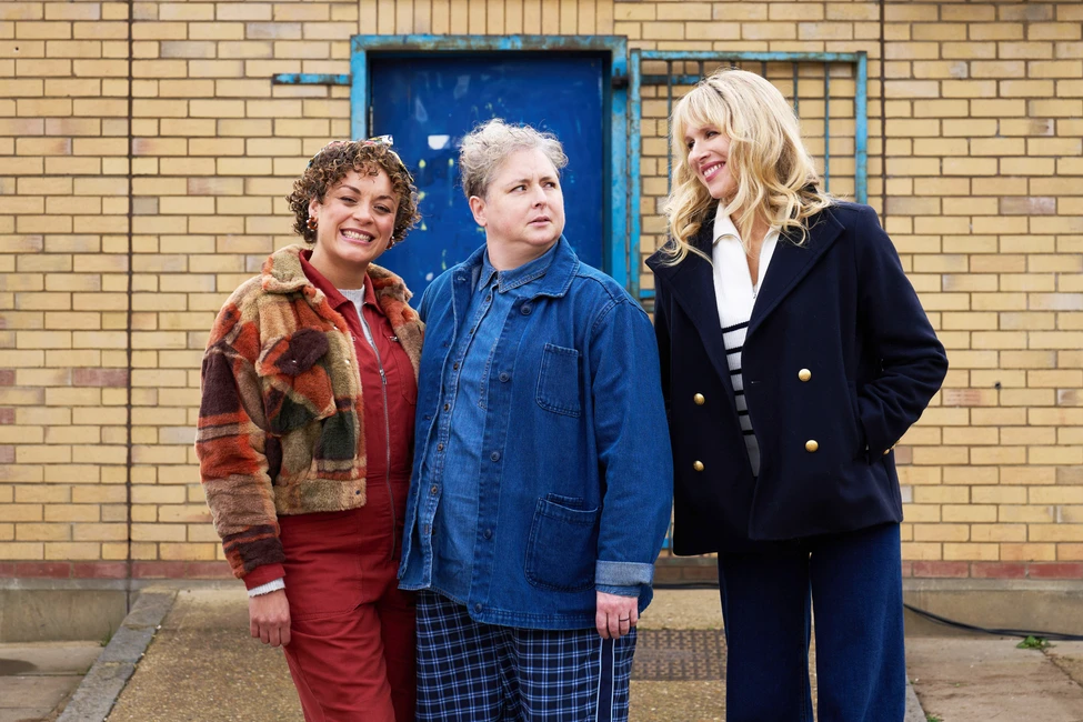 Three actors from Amandaland